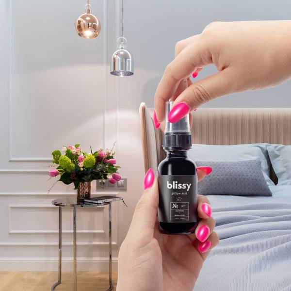 Top 5 Benefits of Using a Pillow Spray for Better Sleep
