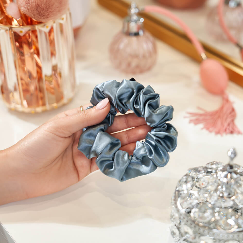 Blissy Ash Blue Silk Blissy Scrunchies Detail –