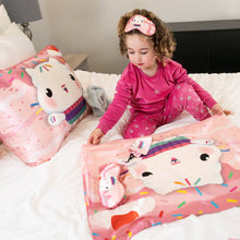 Load image into Gallery viewer, Pillowcase - Gabby&#39;s Dollhouse - Cakey Cat - Youth