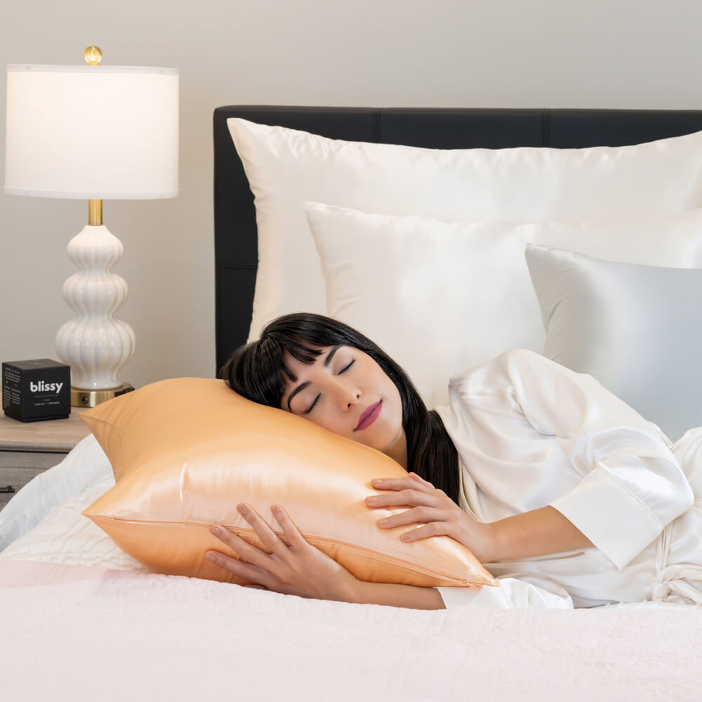 Blissy Mulberry Silk Pillowcase – Peach King