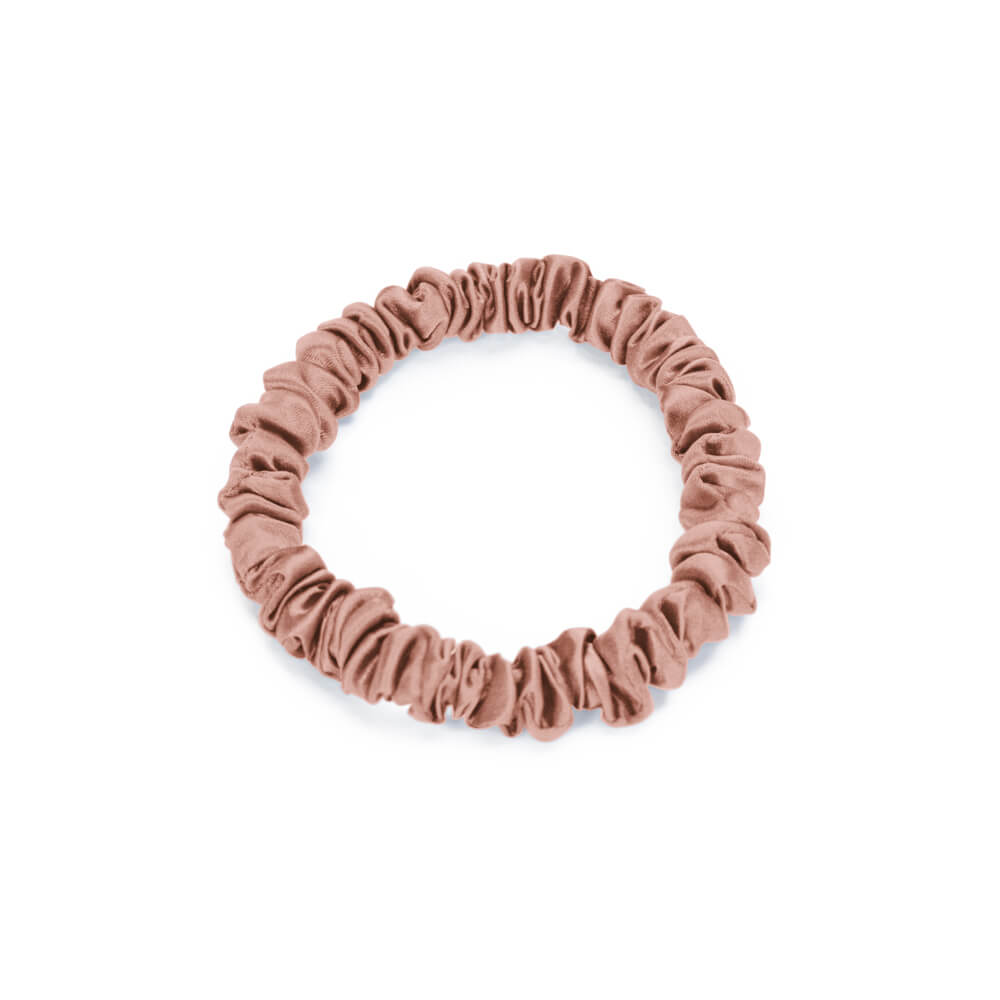 Pink Blissy Skinny Scrunchies Close-Up – Blissy 22 Momme Silk