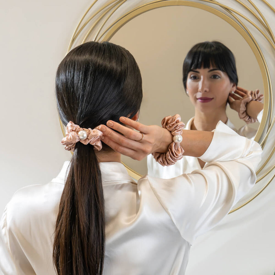 Blissy Mulberry Silk Blissy Pearl Scrunchies – Rose Gold