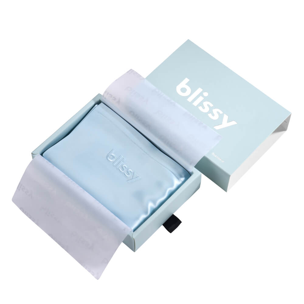 Blissy Sky Blue Silk Pillowcase Detail – Standard