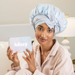 Tie Dye Blissy Bow Bonnet Close-Up – Blissy 22 Momme Silk