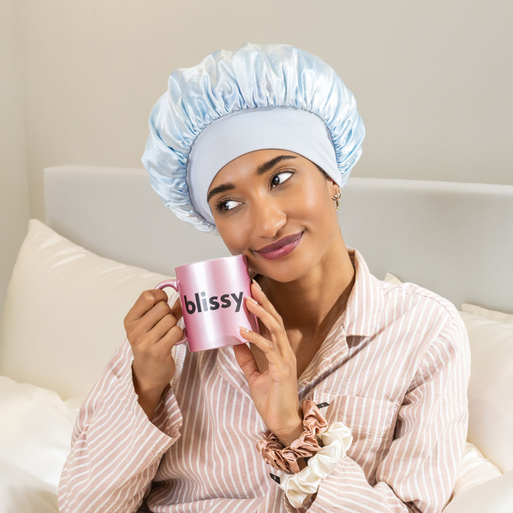 Blissy Tie Dye Blissy Halo Bonnet Lifestyle – Mulberry Silk