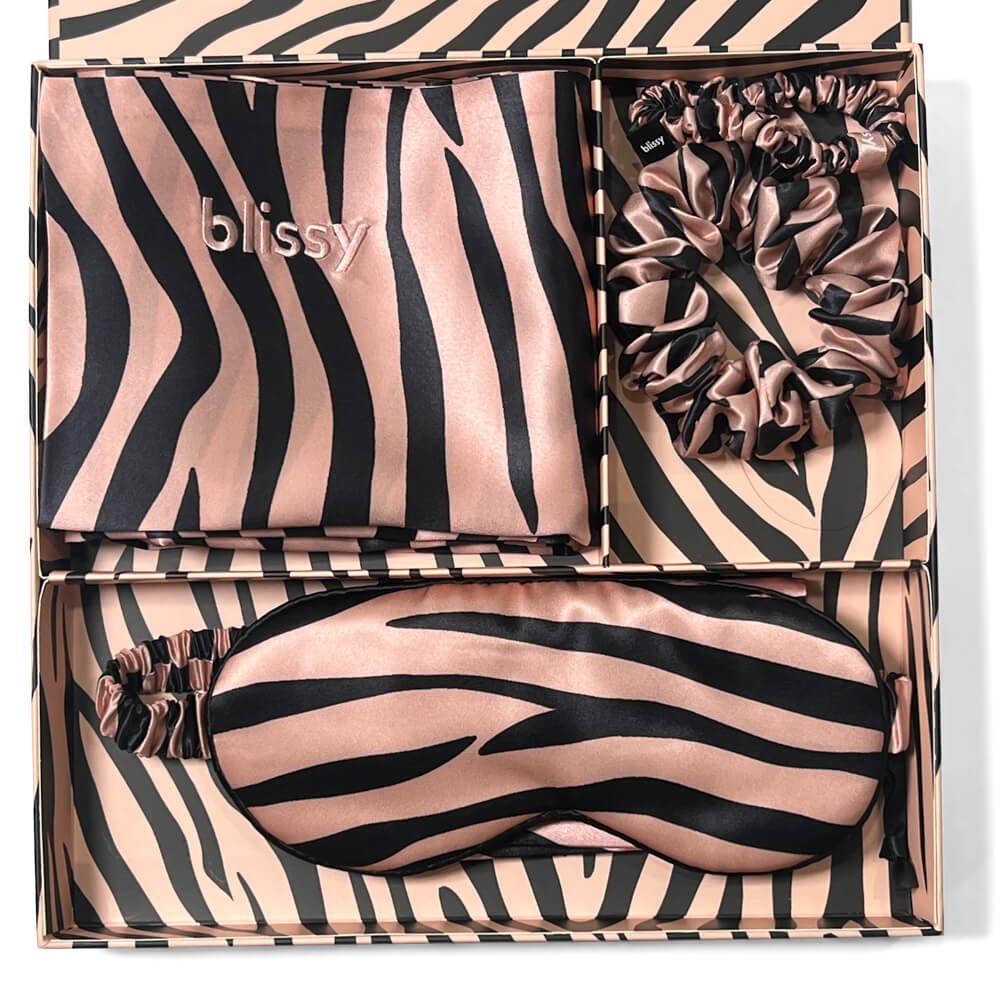 Blissy Standard Tiger Blissy Dream Set Lifestyle – Mulberry Silk