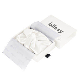 Blissy Bonnet - White