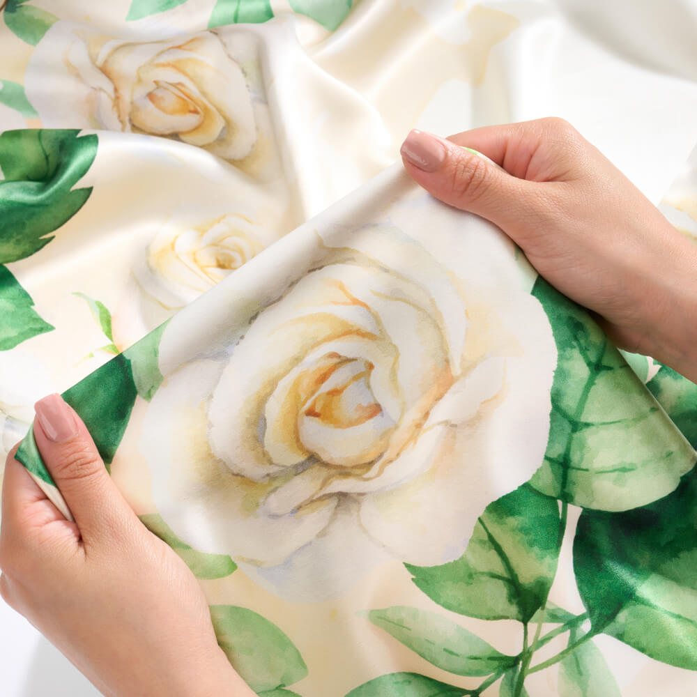 Blissy Mulberry Silk Pillowcase – Zodiac Flower Standard