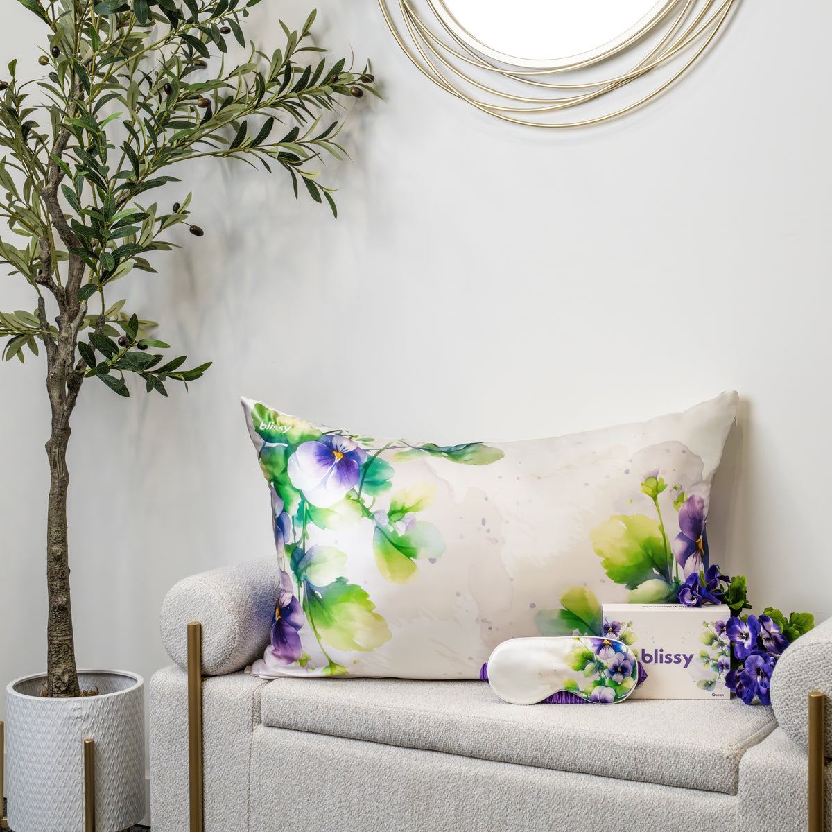Blissy King Zodiac Flower Pillowcase Lifestyle – Mulberry Silk