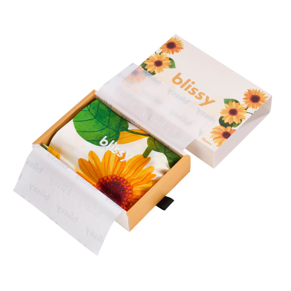 Blissy Mulberry Silk Pillowcase – Zodiac Flower King