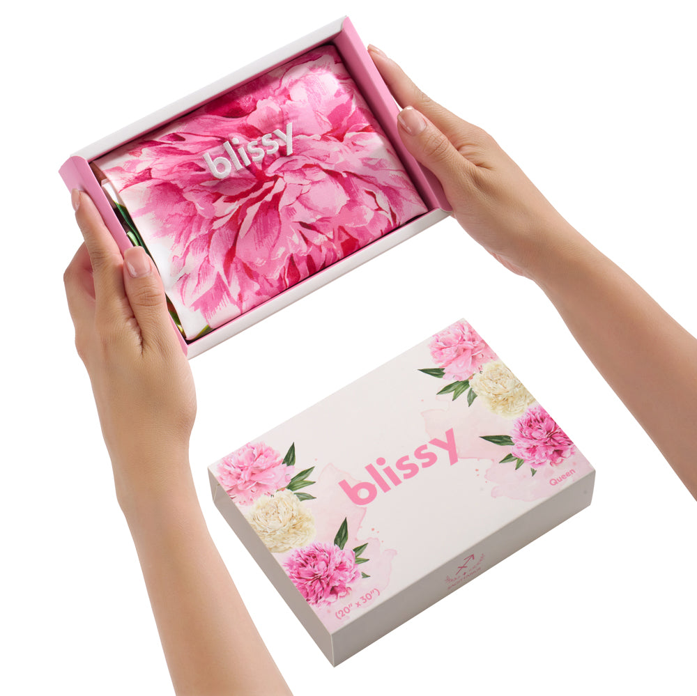 Blissy Standard Zodiac Flower Pillowcase Lifestyle – Mulberry Silk