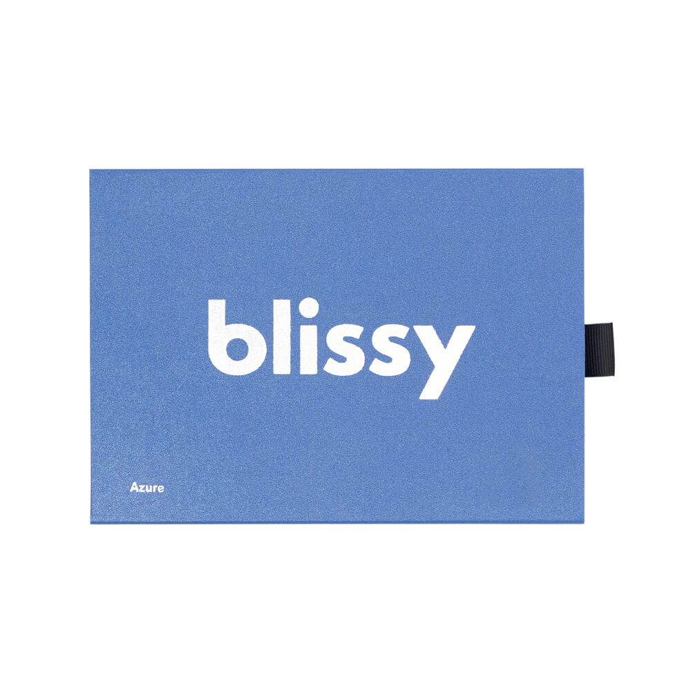 Blissy Standard Azure Pillowcase Lifestyle – Mulberry Silk