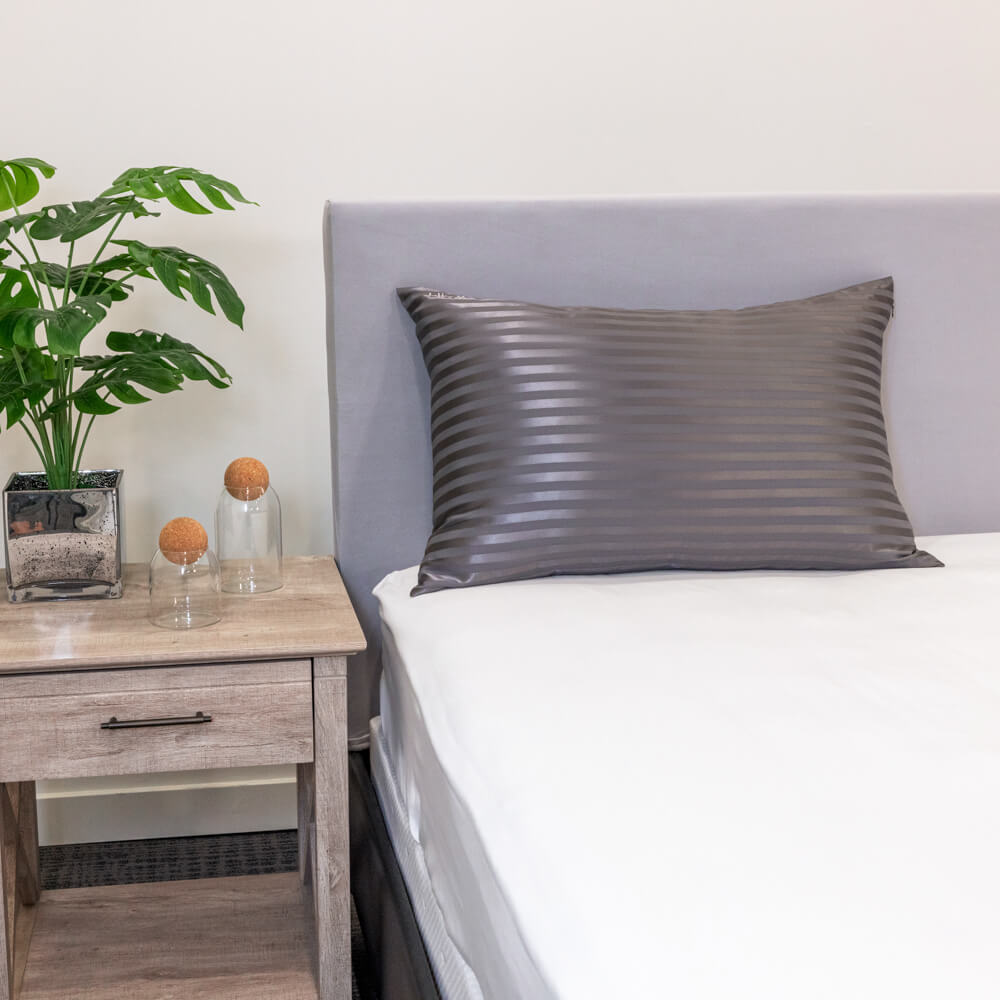 Blissy Mulberry Silk Pillowcase – Grey Striped Standard