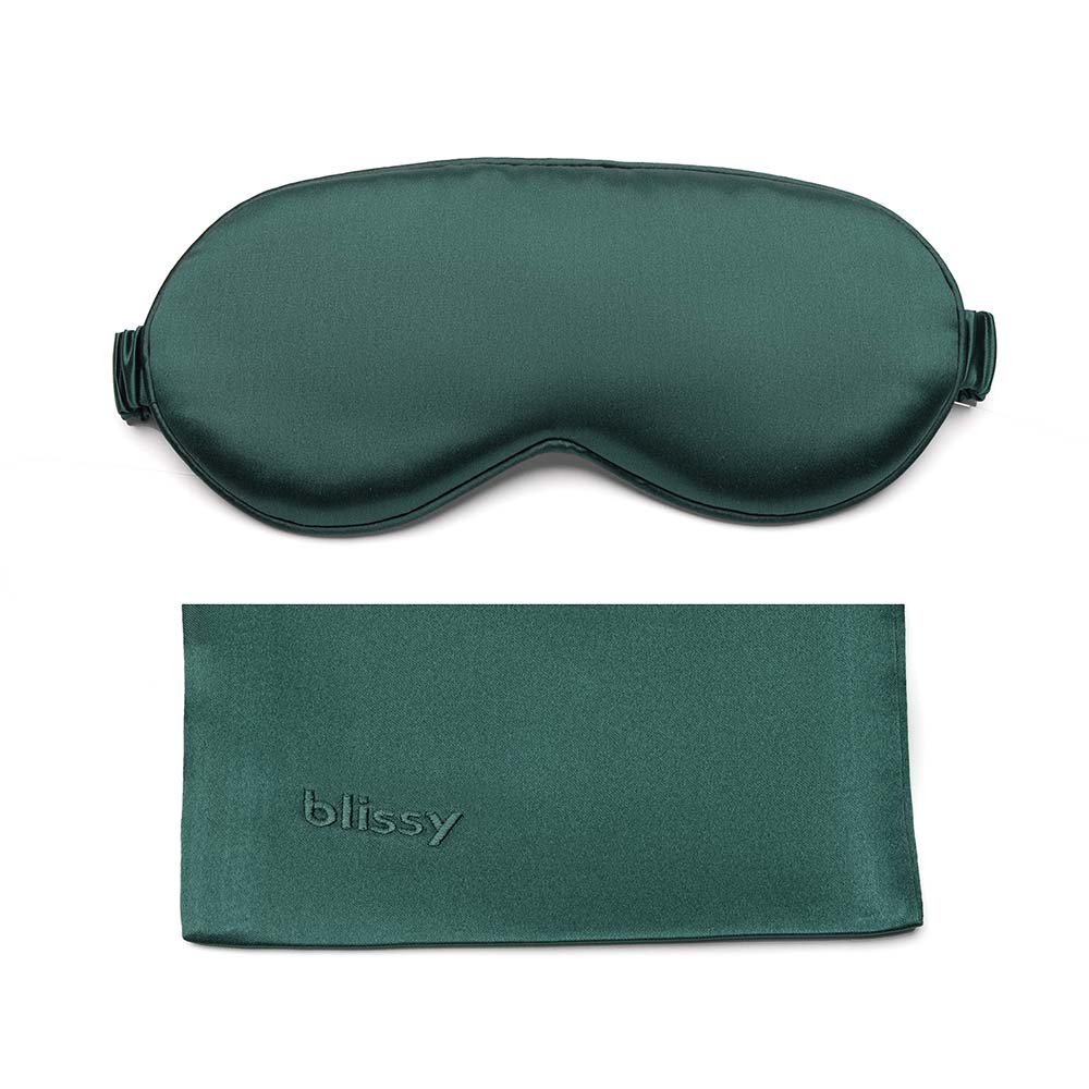 Blissy Emerald Sleep Mask Lifestyle – Mulberry Silk
