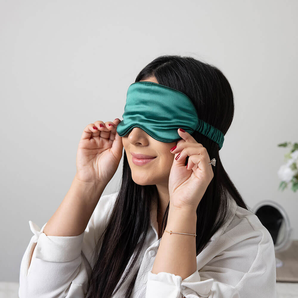 Emerald Mulberry Silk Sleep Mask – Blissy