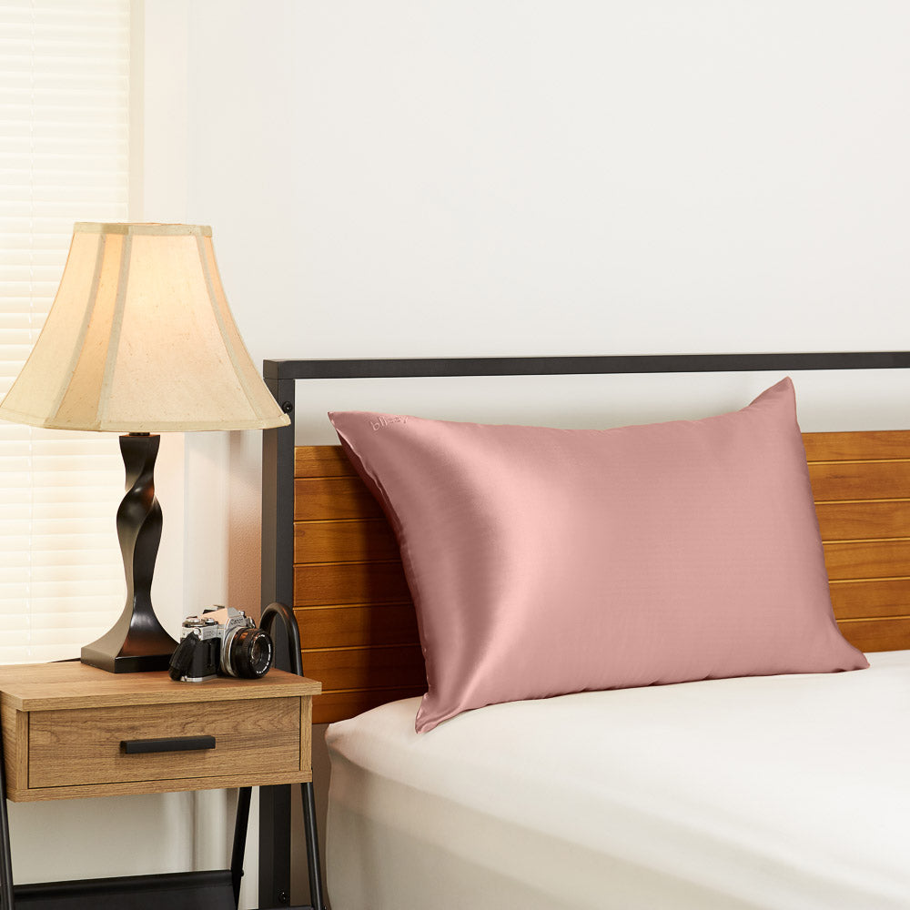 Blissy Queen Rose Gold Pillowcase Lifestyle – Mulberry Silk