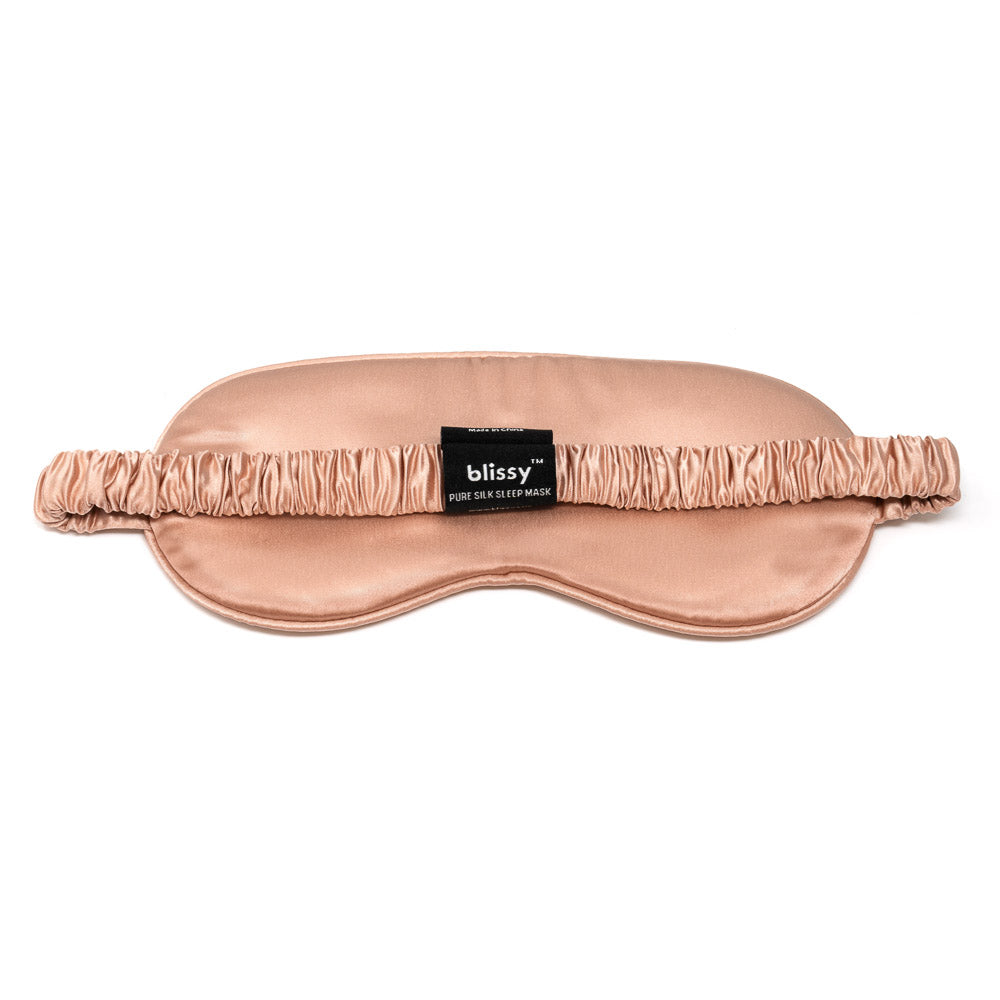 Blissy Rose Gold Sleep Mask Lifestyle – Mulberry Silk