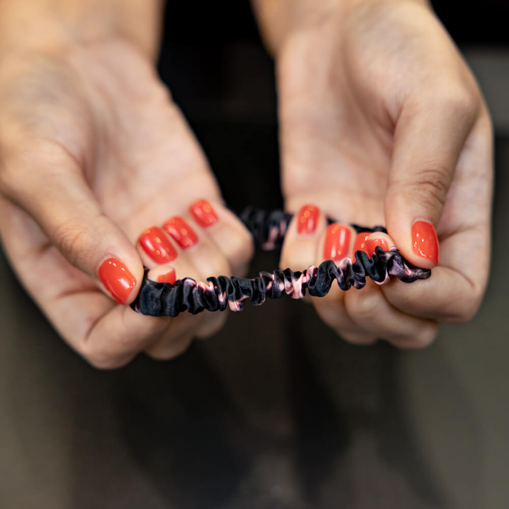 Rose Black Marble Blissy Skinny Scrunchies – Blissy Premium Silk