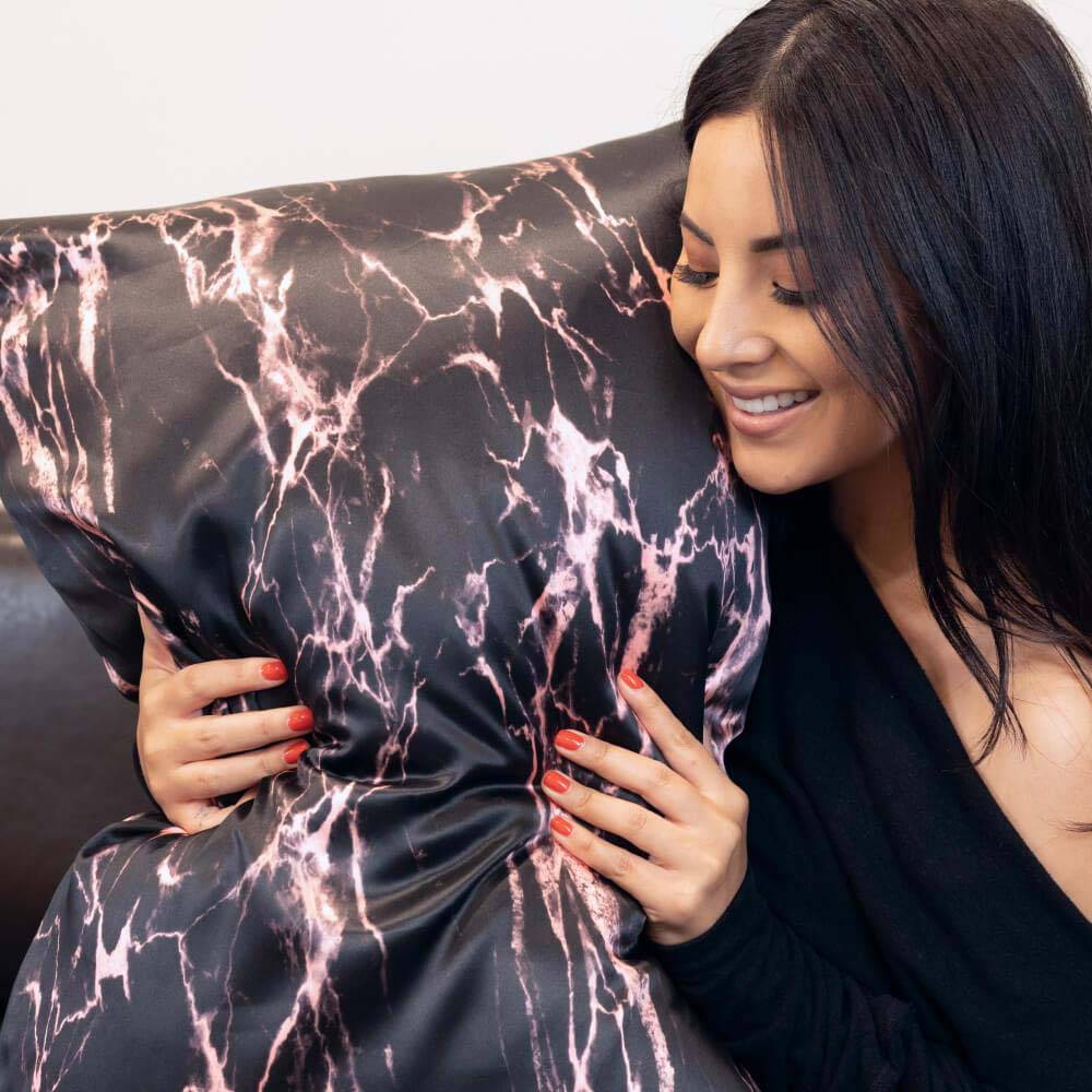 Blissy Rose Black Marble Silk Pillowcase Detail – Standard