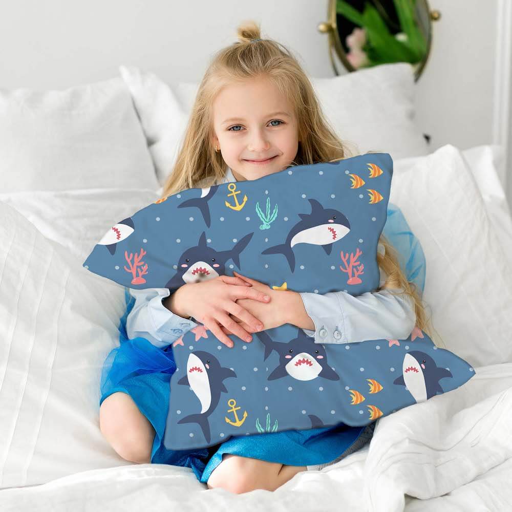 Shark Mulberry Silk Pillowcase – Blissy